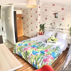 https://bunga-love.adeje-hotels.com